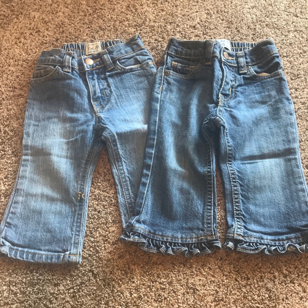 Girls 12 month jeans, super cute